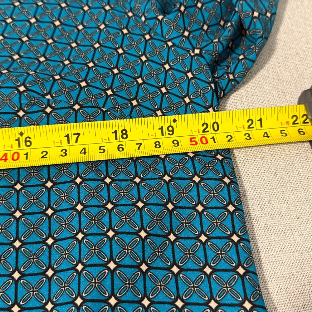 Croft & Barrow Women’s Long Sleeve Pull-Over Tunic Teal Patterned Blouse SZM - Picture 8 of 14